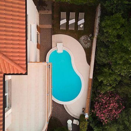 Luxurious City Retreat With Pool Sibenik Bagian luar foto