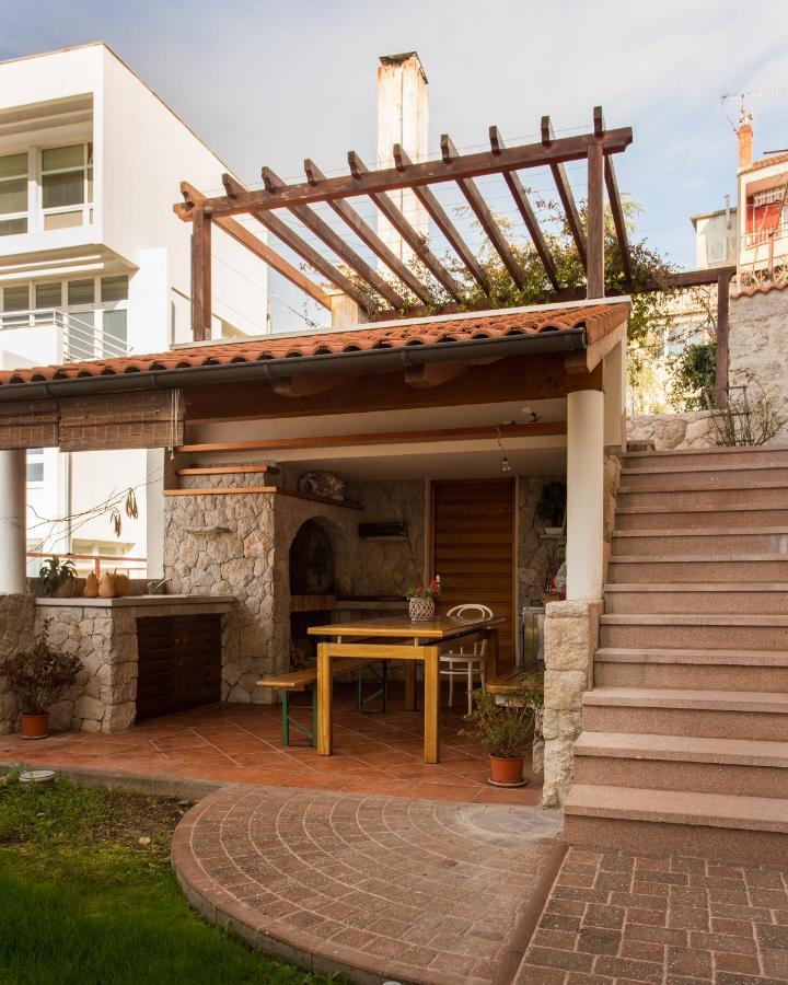 Luxurious City Retreat With Pool Sibenik Bagian luar foto